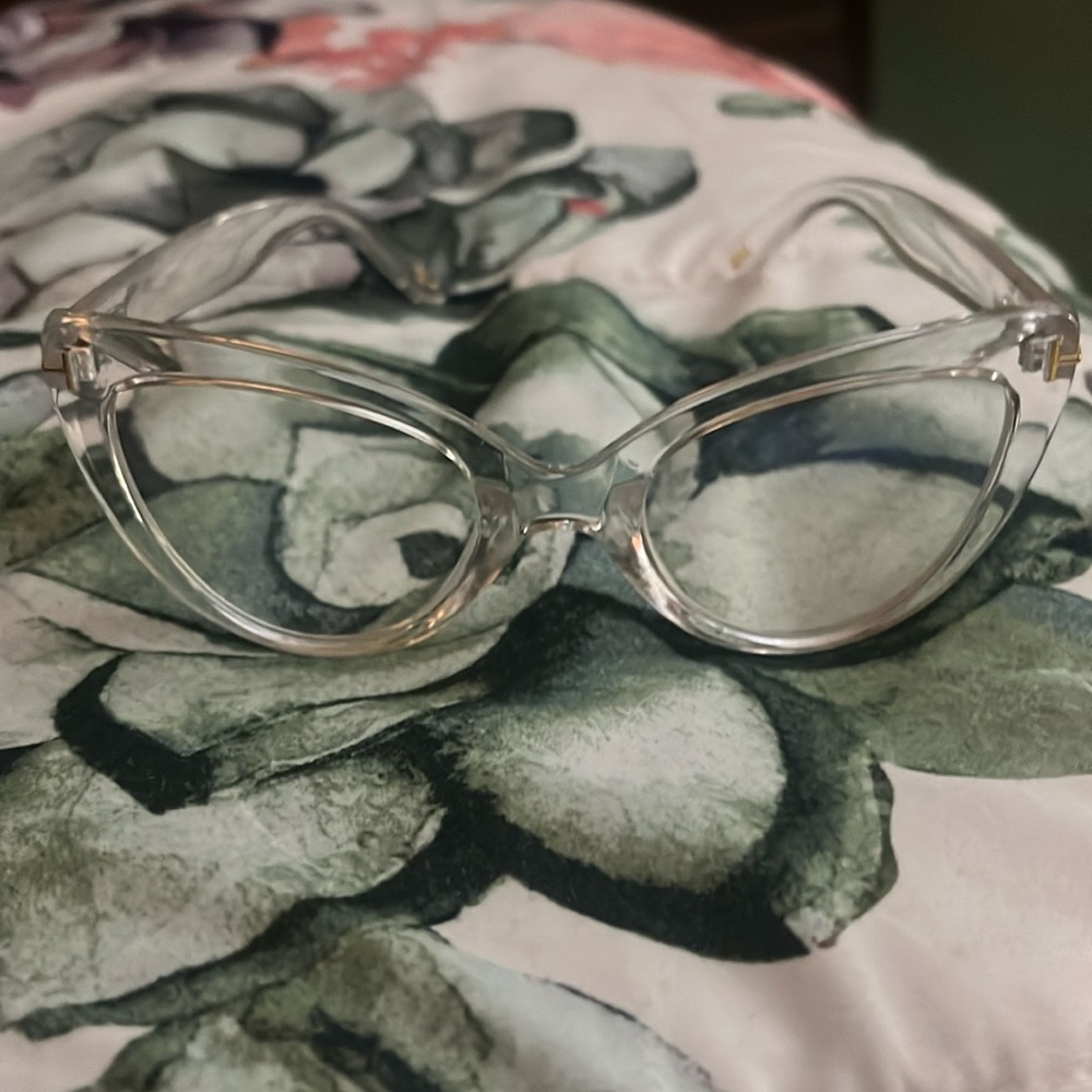 Clear Reading glasses